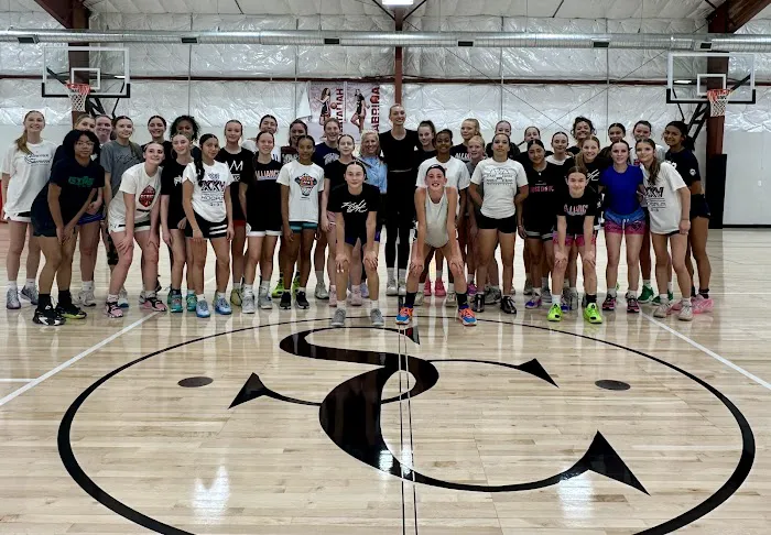 Sanders Court Picture 2