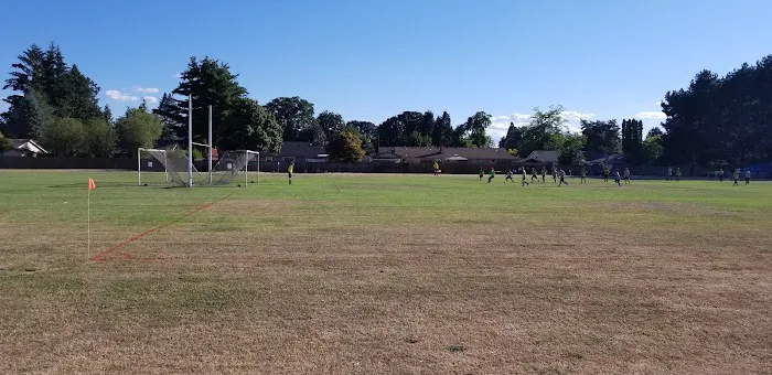 Hilhi Spartans Charles Campbell Memorial Gymnasium Picture 3