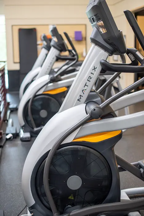 Hawthorn Farm Athletic Club Picture 7