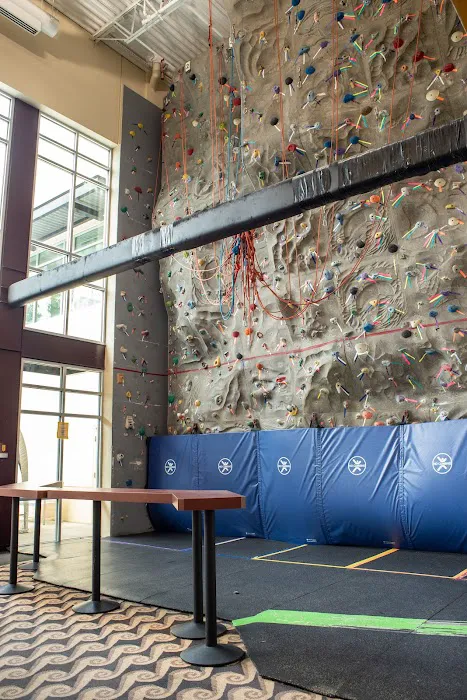 Hawthorn Farm Athletic Club Picture 4