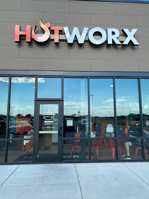 HOTWORX - Bismarck, ND - Sunrise Square Picture 3