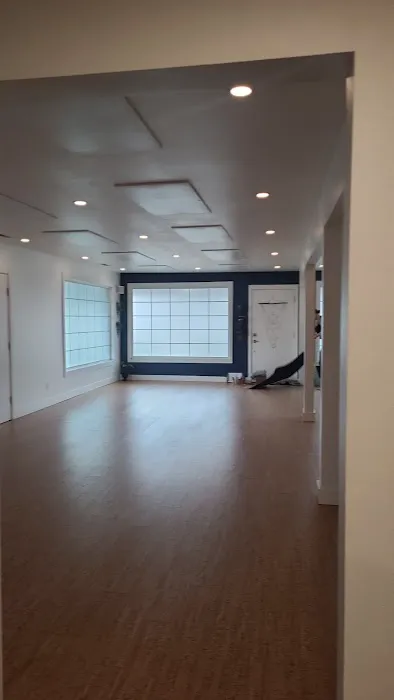 Aya Yoga Oasis Picture 3