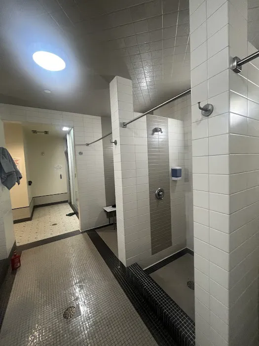 LA Fitness Picture 8