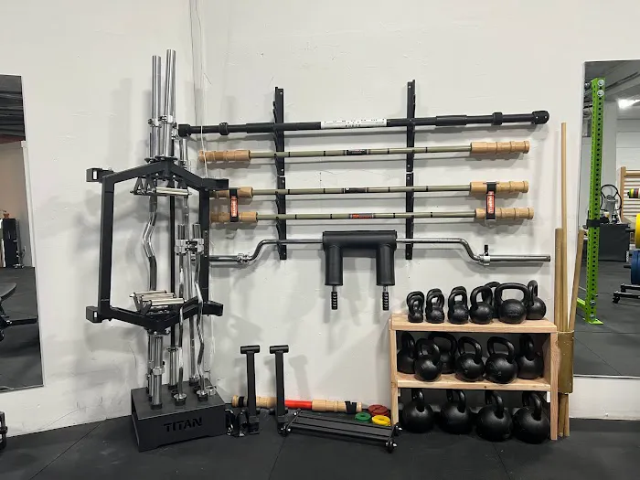 Misfit Strength & Circus Picture 6