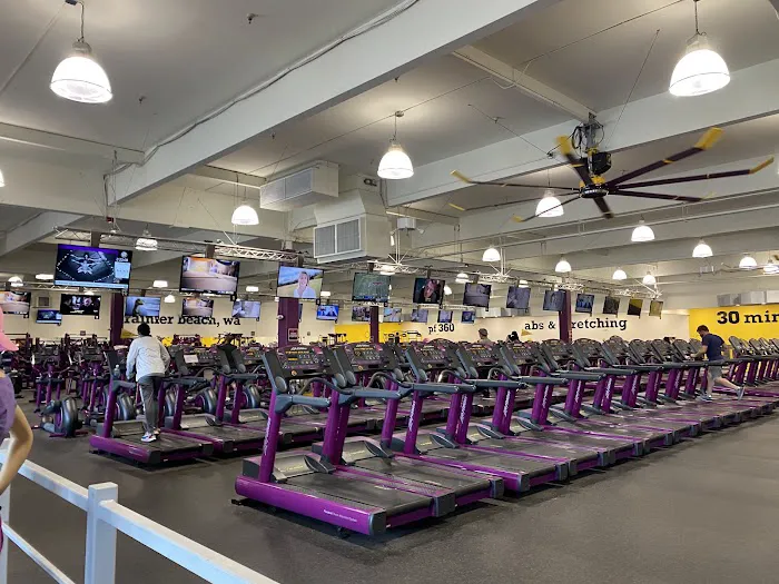 Planet Fitness Picture 2