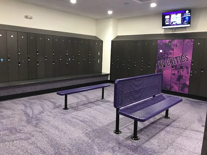 Planet Fitness Picture 10