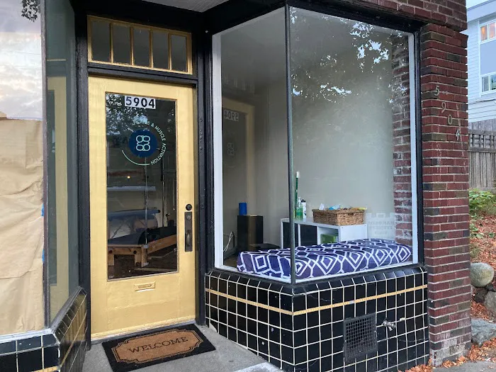 Goodnight Pilates & Muscle Activation Picture 1