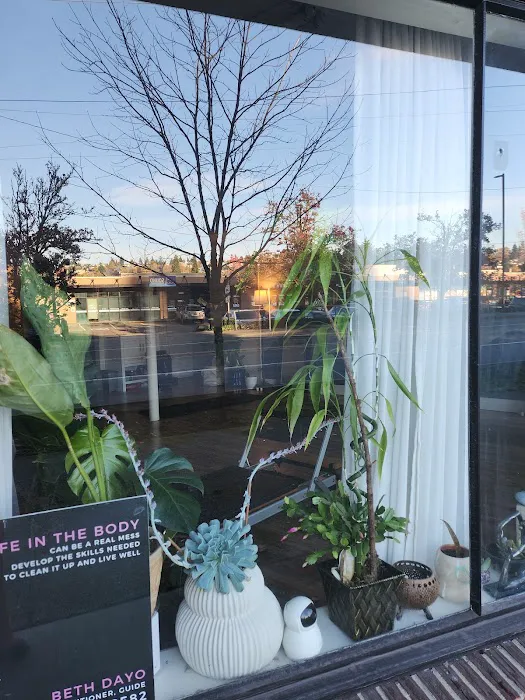 Life in the Body : Pilates, Yoga, Meditation Picture 5