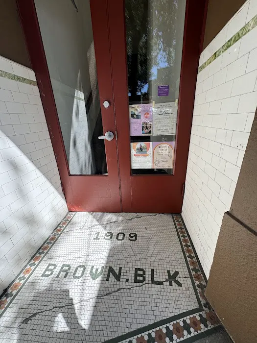 Columbia City Yoga Picture 4