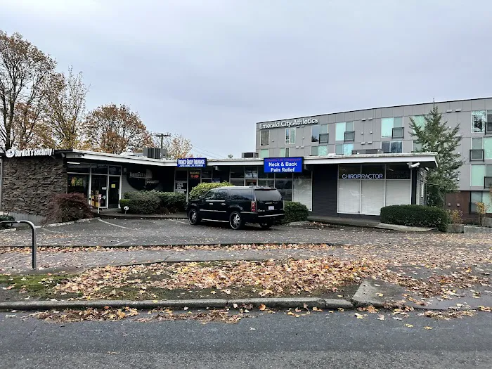 Emerald City Athletics - Columbia City Picture 8