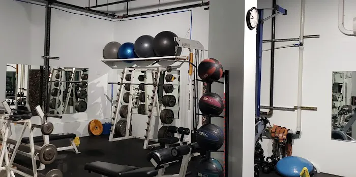 Columbia City Fitness Center Picture 6