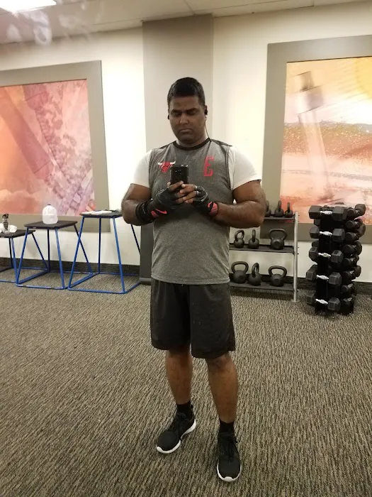 LA Fitness Picture 4