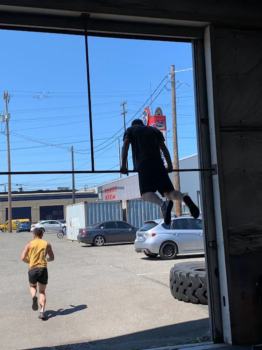 SODO Fitness Mechanics Picture 6