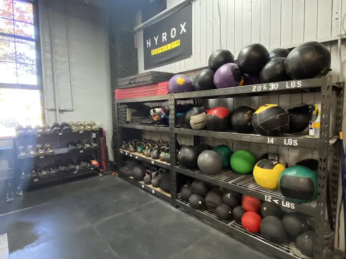 CrossFit West Seattle - gym Picture 6