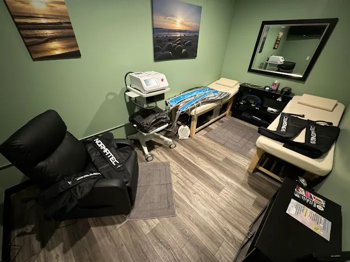 Innovative Health Gym & Wellness Center Picture 7