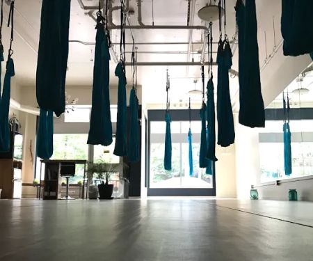 Flight Room Central District