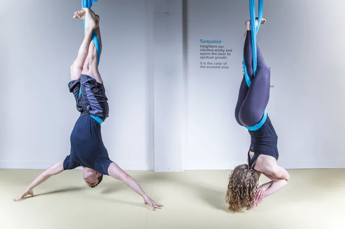 Flight Room Central District Picture 2