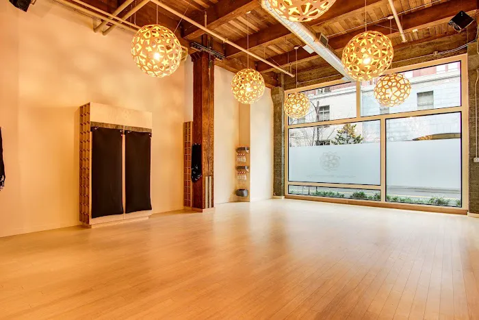 Mind.Body.Hum Picture 4