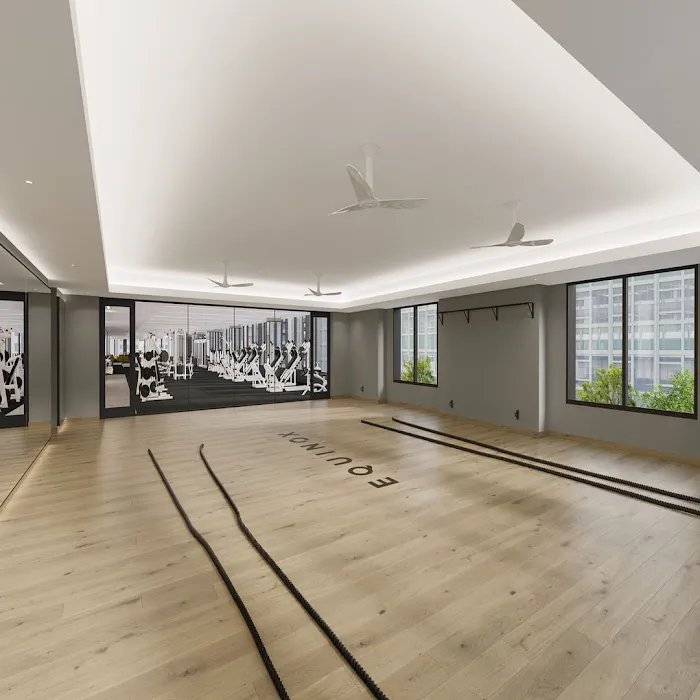 Equinox Rainier Square Picture 10