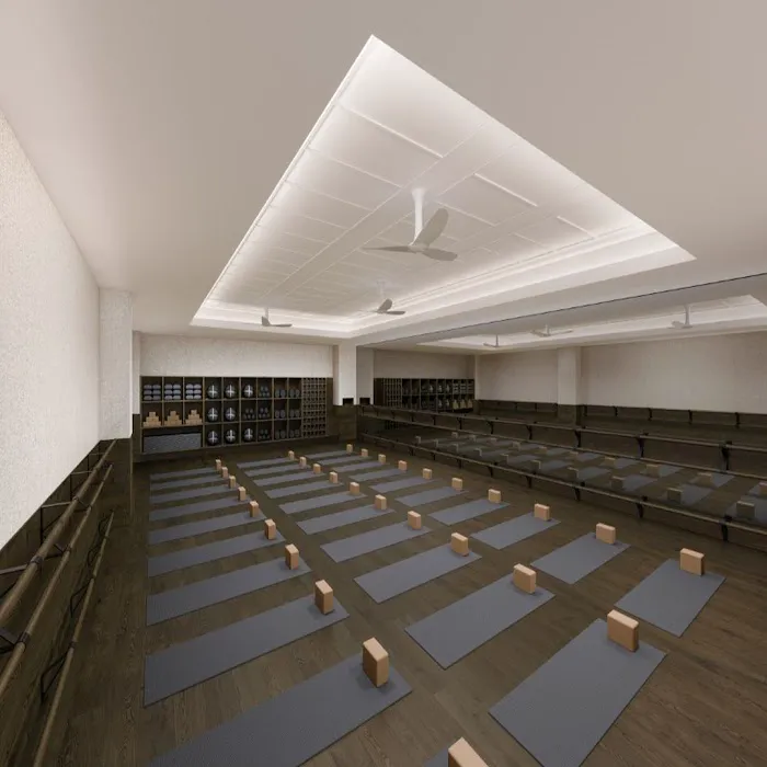 Equinox Rainier Square Picture 9