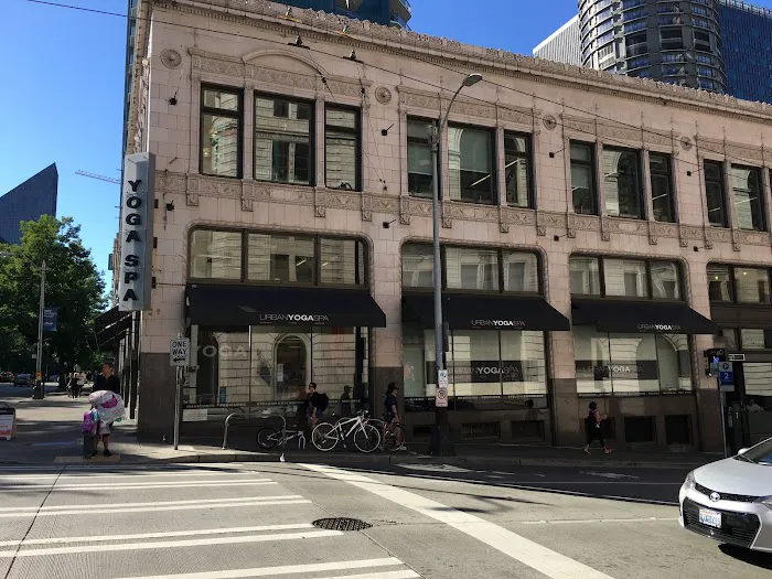 Urban Yoga Spa Picture 7