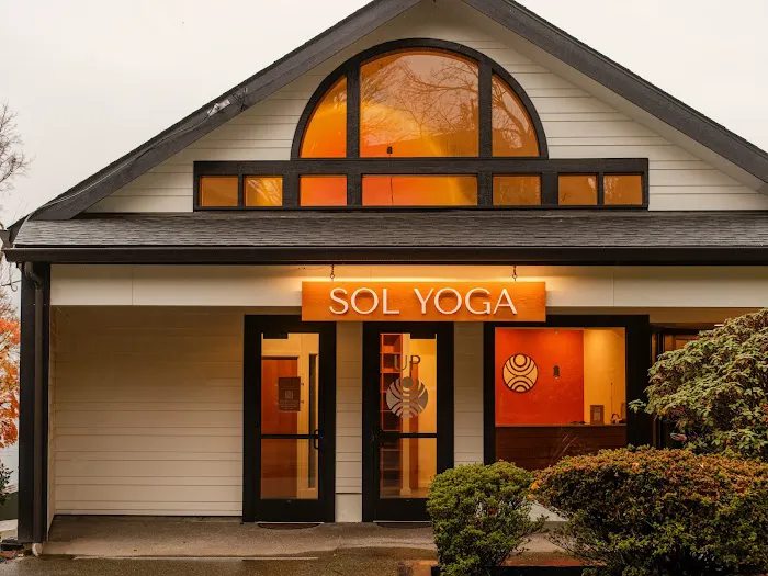 SOL Yoga Picture 4