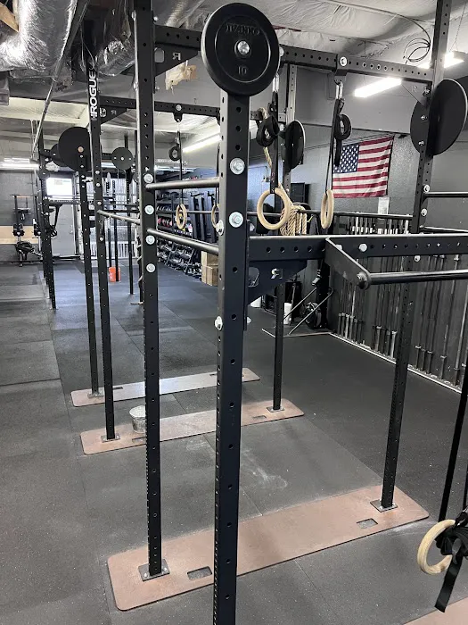 King Strength & Fitness Picture 7