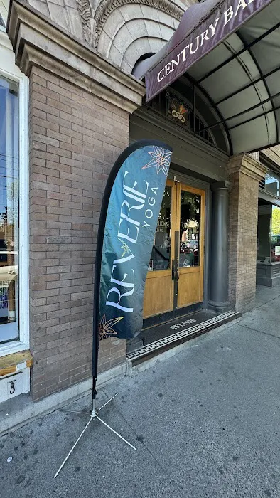 Reverie Yoga Picture 3