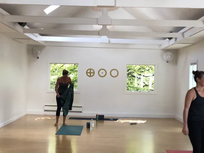 Earth Wind Fire Picture 3