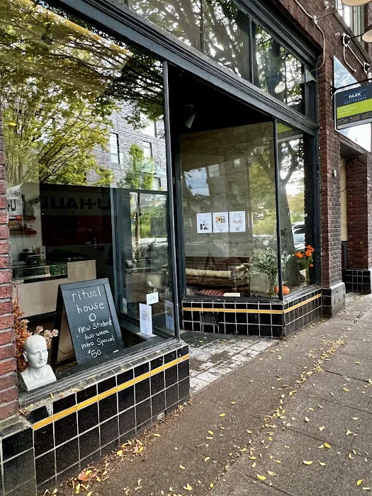 Ritual House Picture 10