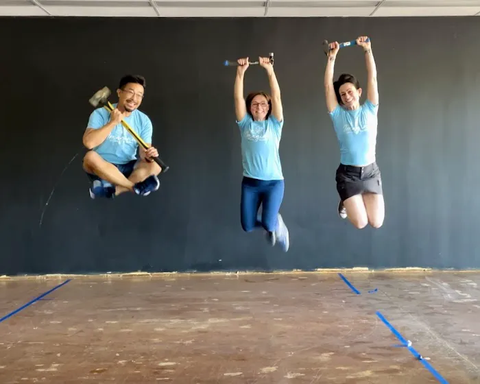 Imagine Hot Yoga & Wellness Picture 9