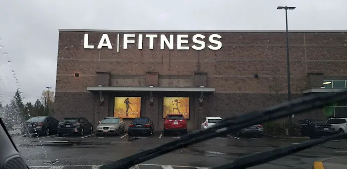 LA Fitness Picture 1