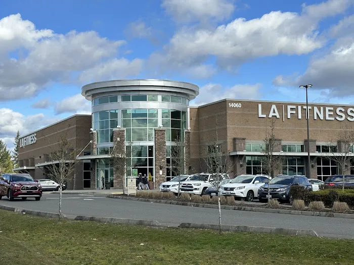 LA Fitness Picture 5