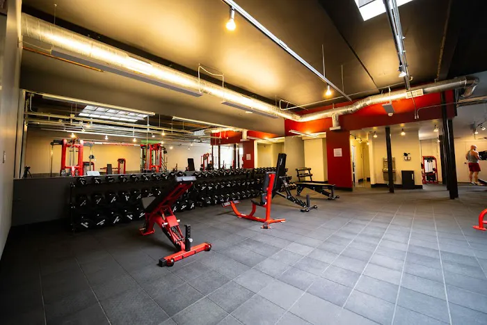 Transform 180 Fitness - SLU Gym Picture 4