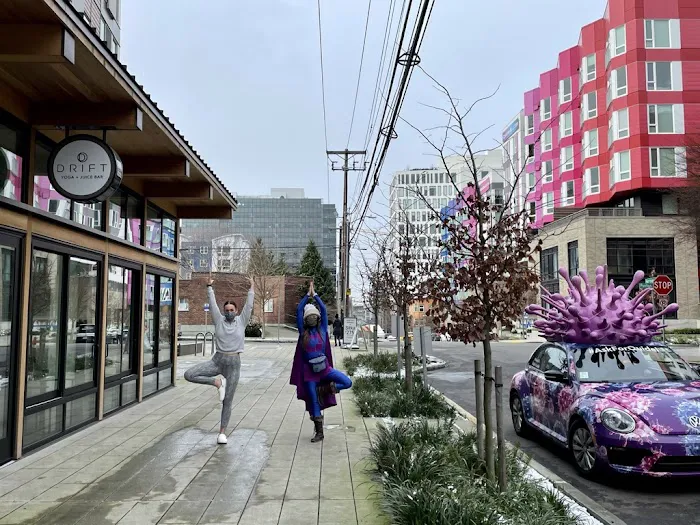 DRIFT Yoga + Juice Bar Picture 4