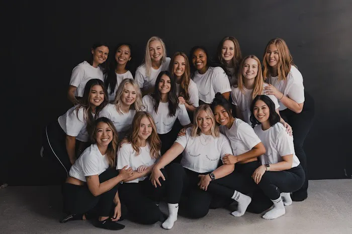 MOOV SEATTLE Picture 5