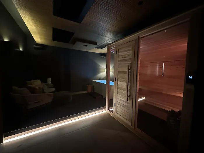 MOOV SANCTUARY Picture 9