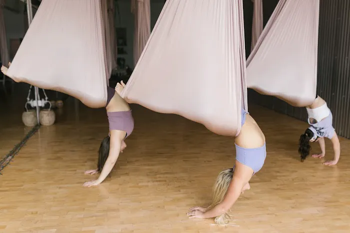 Flight Room Picture 2