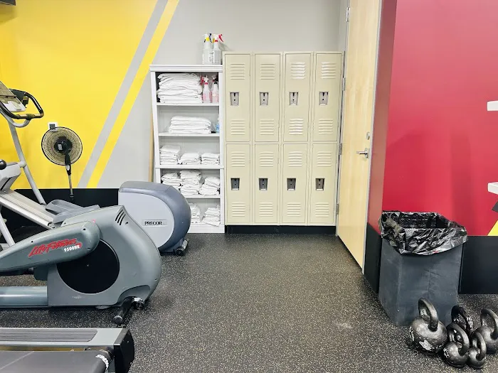 Rachel's Body Shop Gym Picture 8