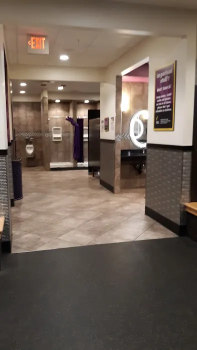 Planet Fitness Picture 1