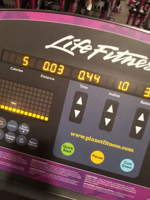 Planet Fitness Picture 3