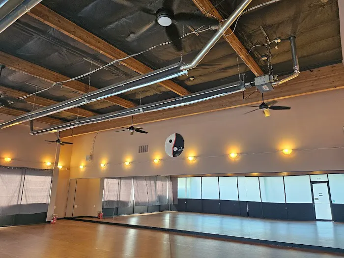 Hot Yoga Inc. Bellevue Picture 9