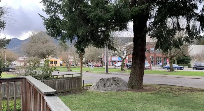 Arise Yoga & Wellness Picture 4