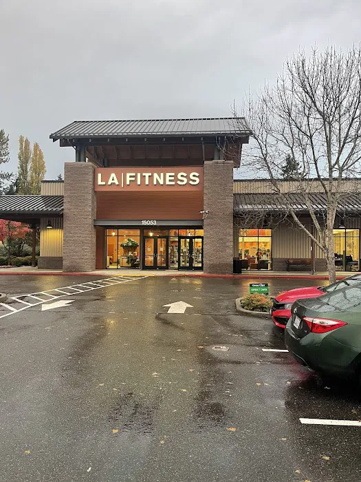 LA Fitness Picture 8