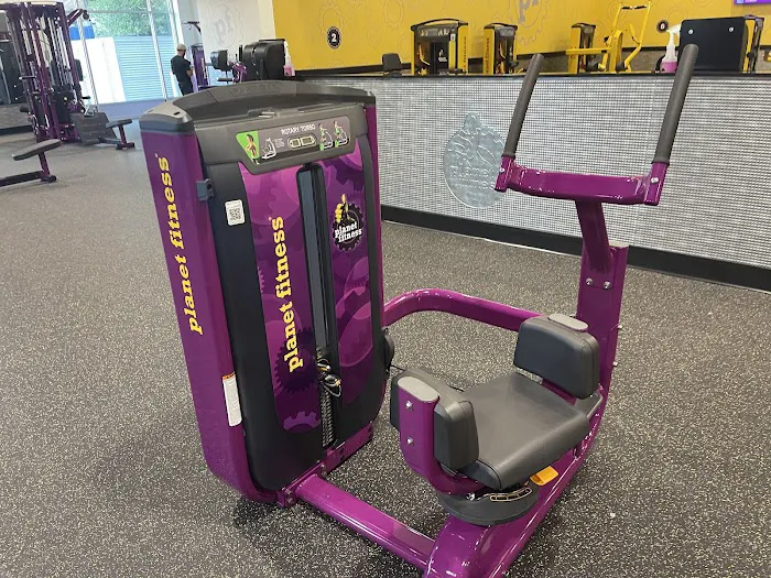 Planet Fitness Picture 10