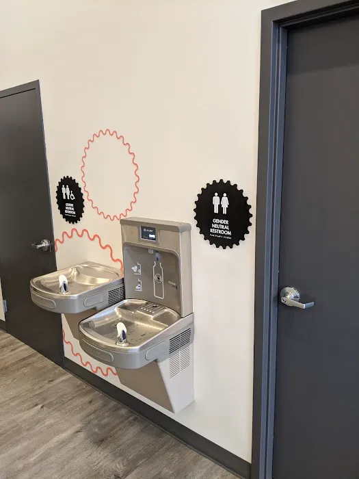 Iron & Co Issaquah Picture 2