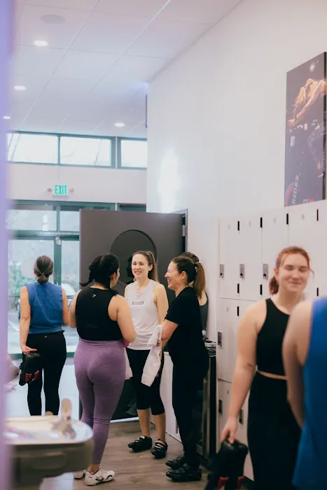 Iron & Co Issaquah Picture 8