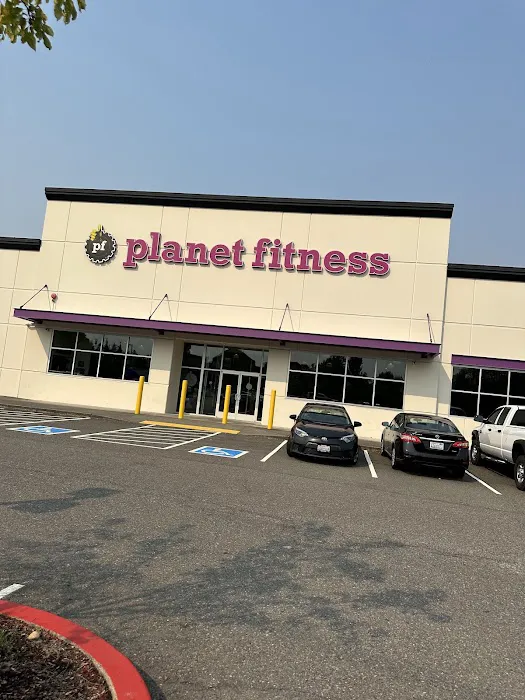 Planet Fitness Picture 2