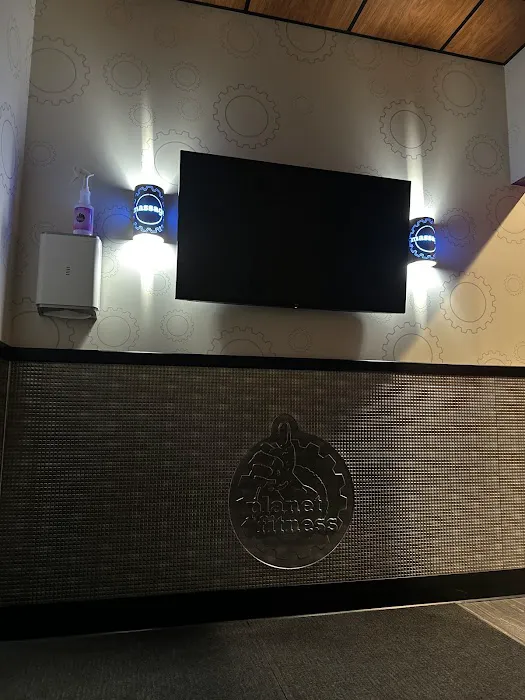 Planet Fitness Picture 1