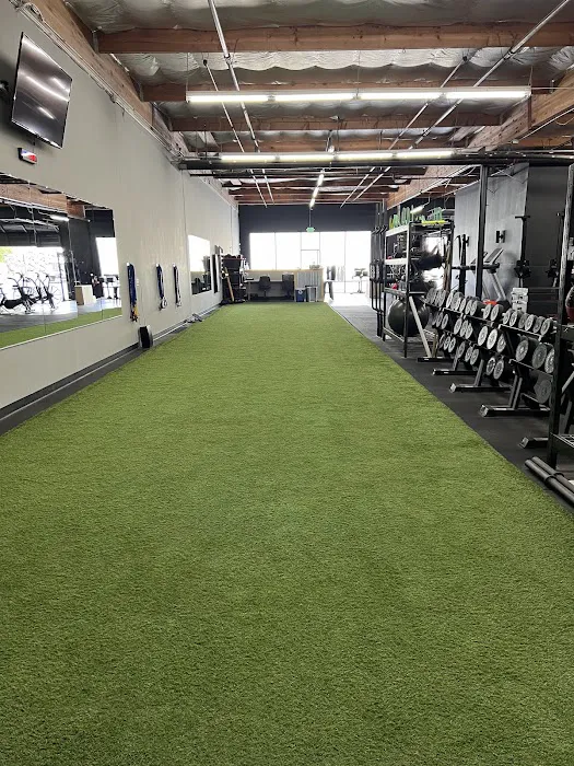 NW Strength Academy Picture 4